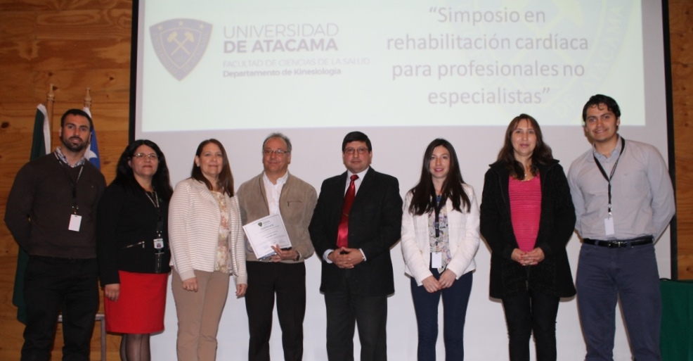 DEPARTAMENTO DE KINESIOLOGÍA UDA ORGANIZÓ SIMPOSIO EN REHABILITACIÓN CARDÍACA